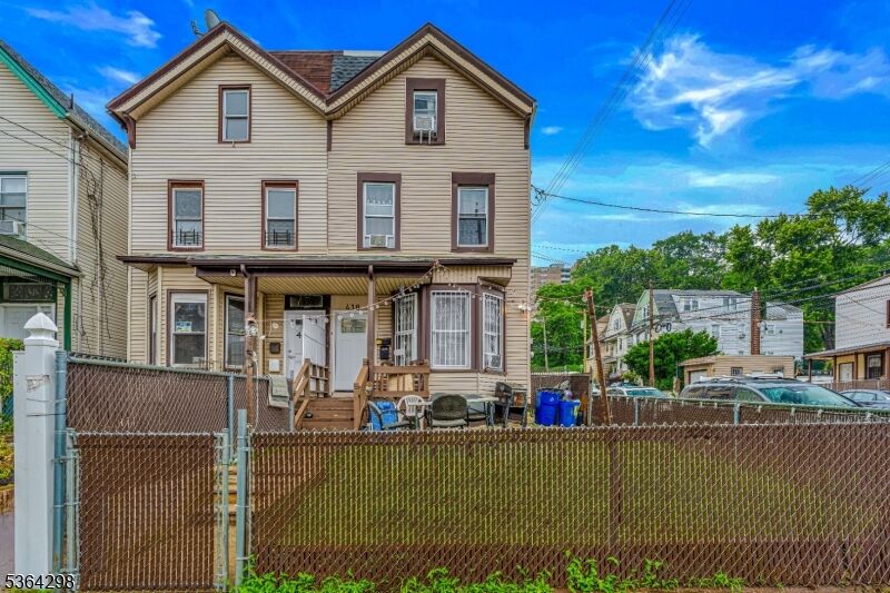 Property Photo:  418 Summer Ave  NJ 07104 