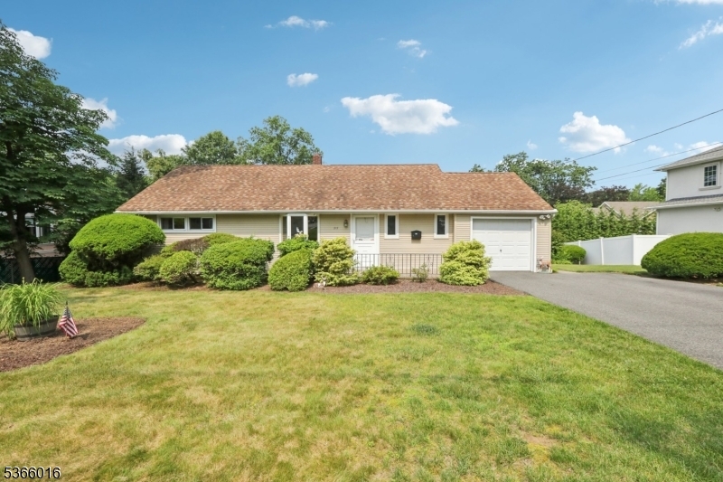 Property Photo: 515 Salem St NJ 07652