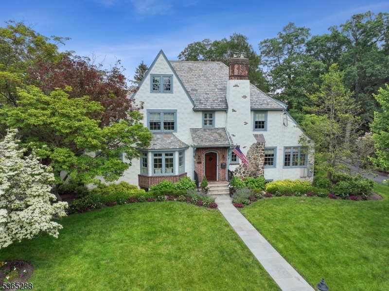 Property Photo: 58 Prospect Hill Ave NJ 07901