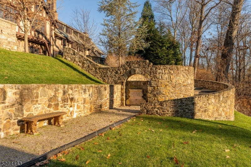 Property Photo: 12 Canfield Rd NJ 07960