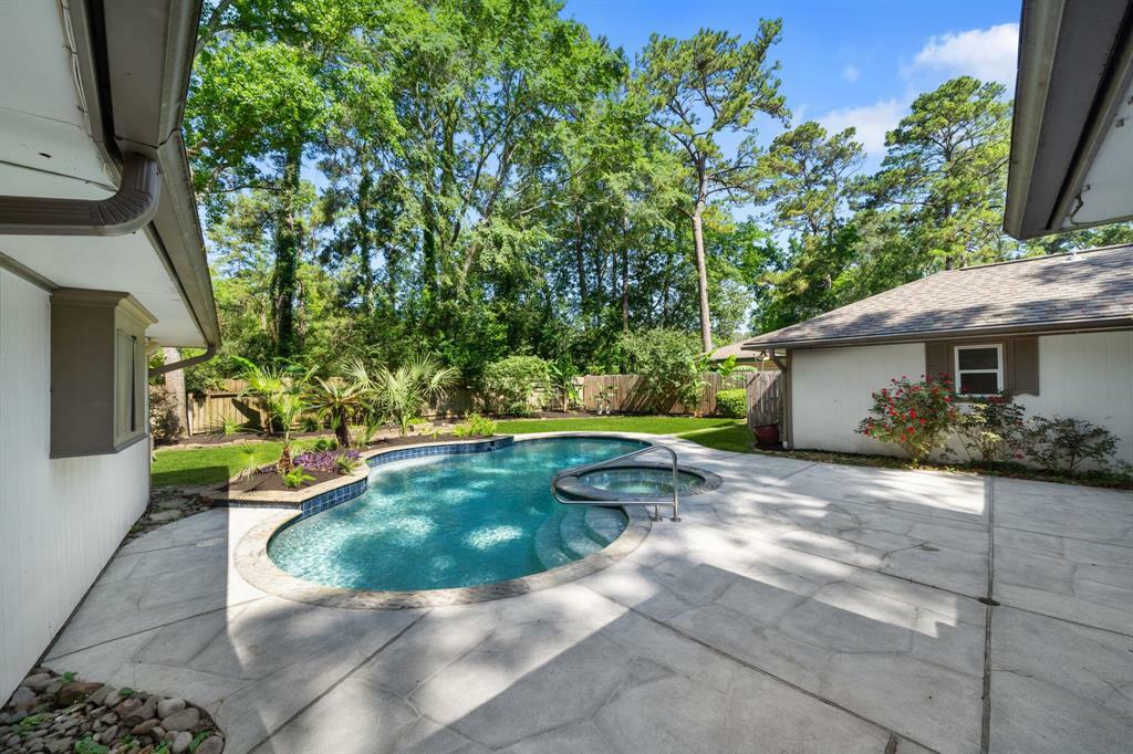 Property Photo: 1363 Trailwood Village Drive TX 77339