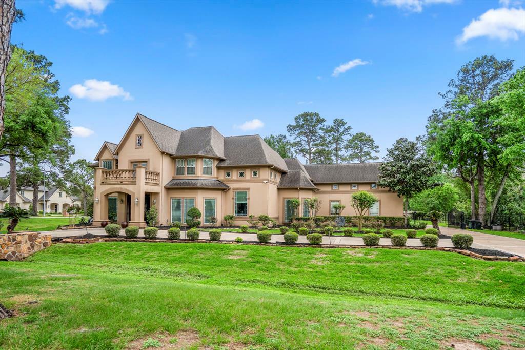 Property Photo: 11 Gleannloch Estates Drive TX 77379