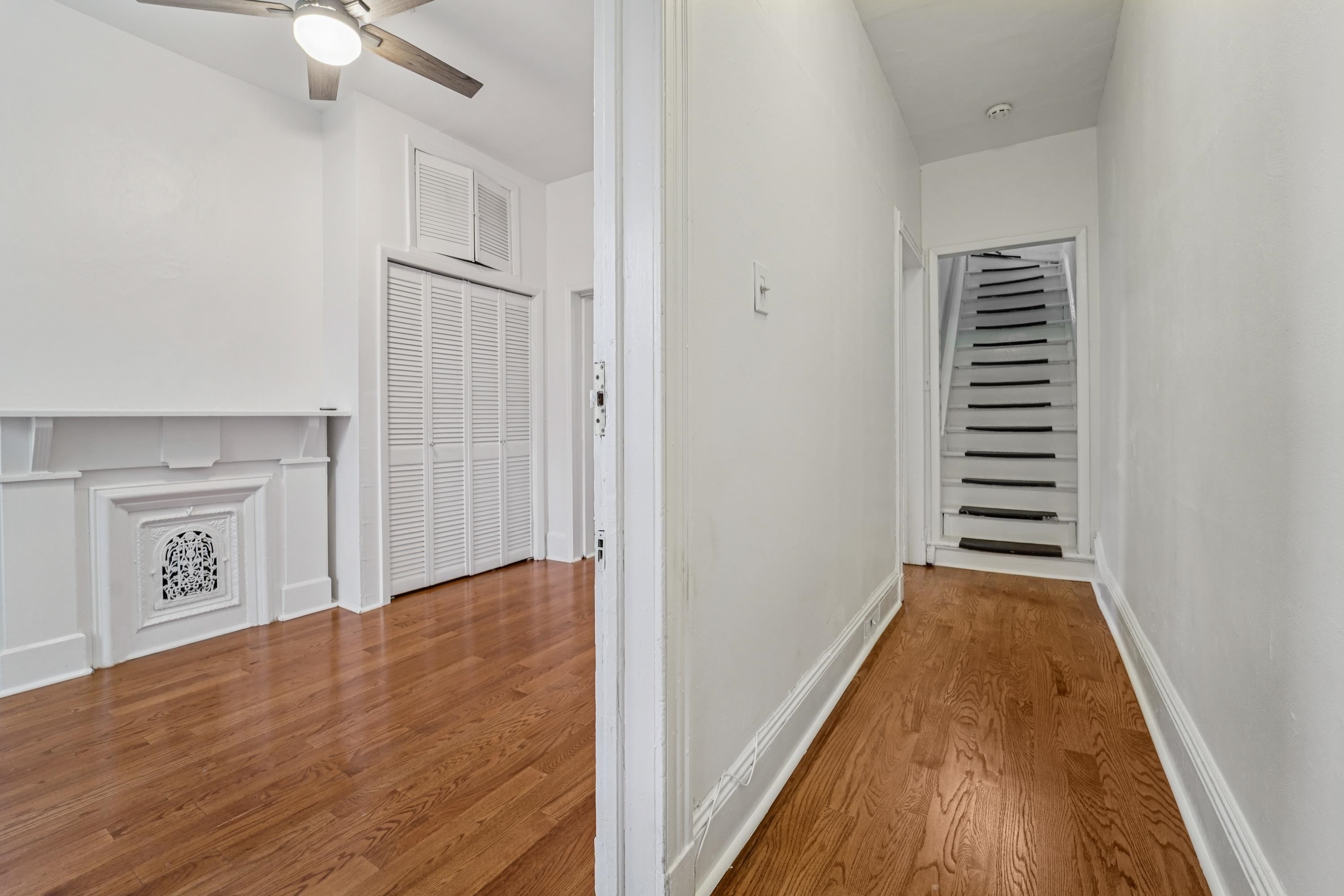 Property Photo: 9 Howard Pl NJ 07306