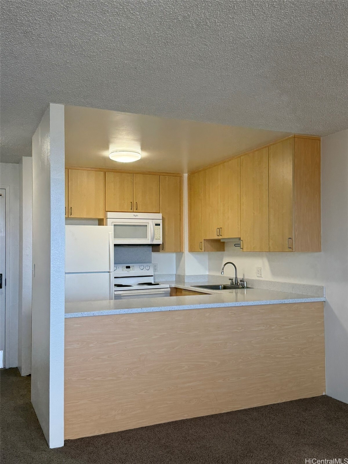 Property Photo:  55 S Kukui Street D1410  HI 96813 