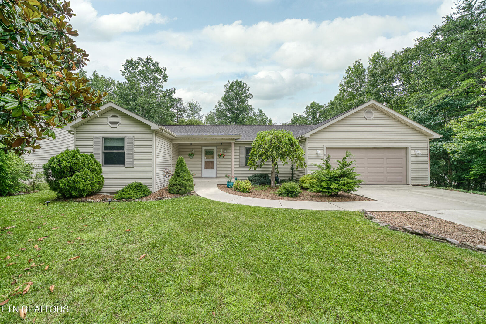 Property Photo: 125 Fairhaven Drive TN 38558