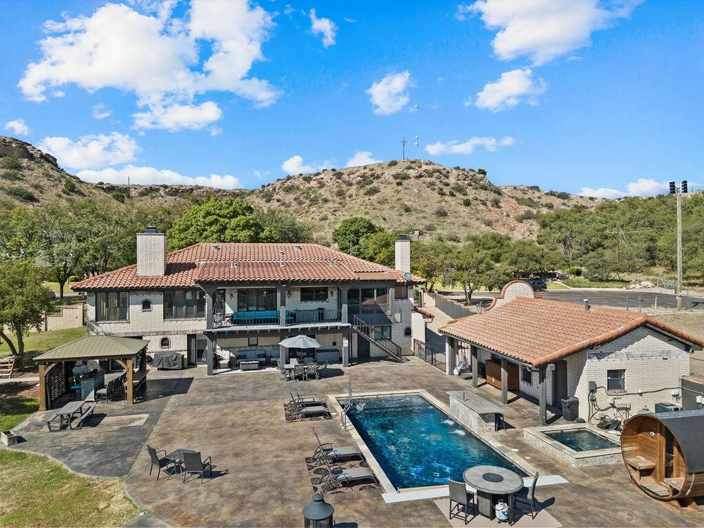 98 S Lake Shore Drive  Ransom Canyon TX 79366 photo