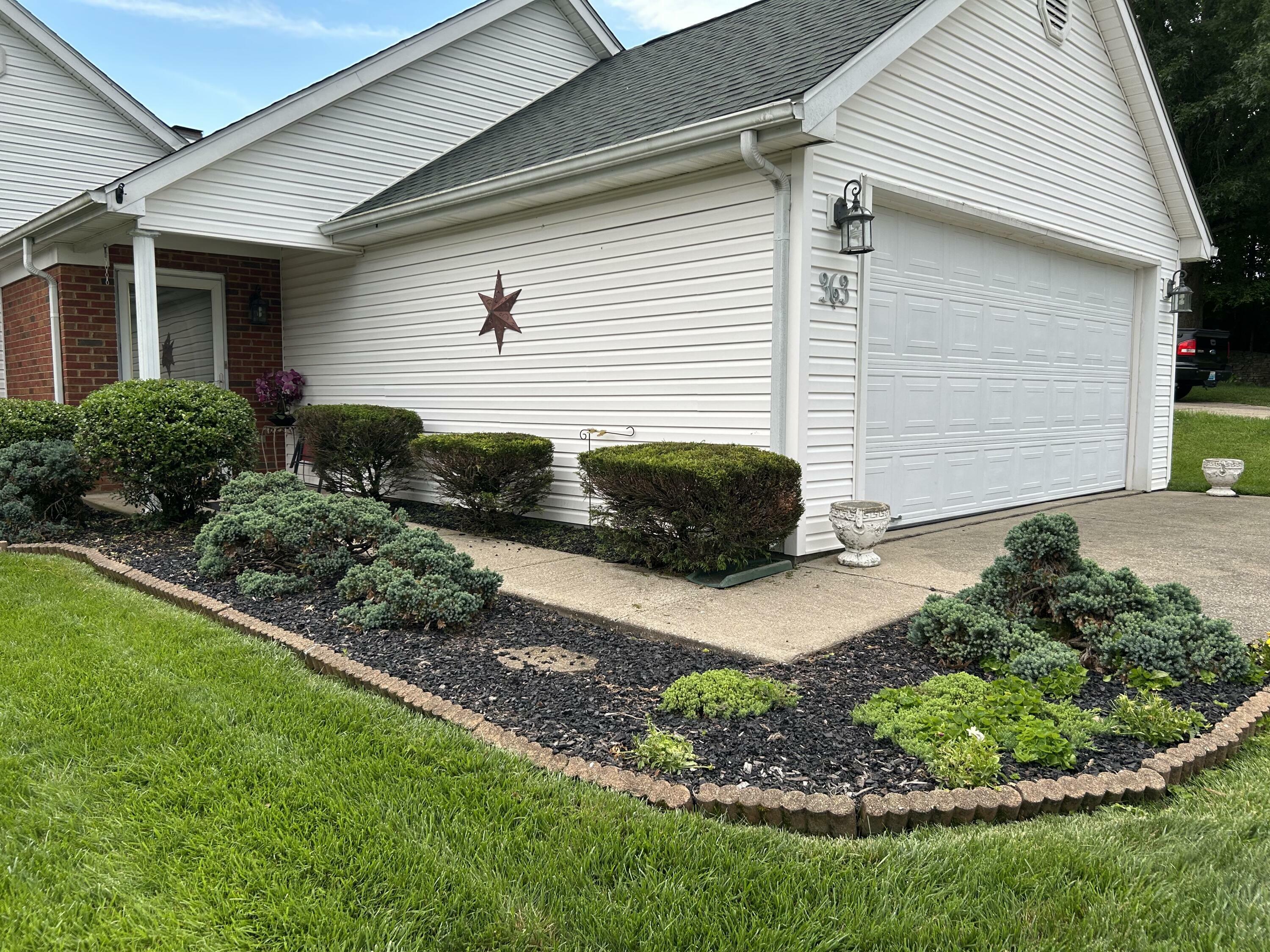 Property Photo: 363 Garden Point Drive KY 40601