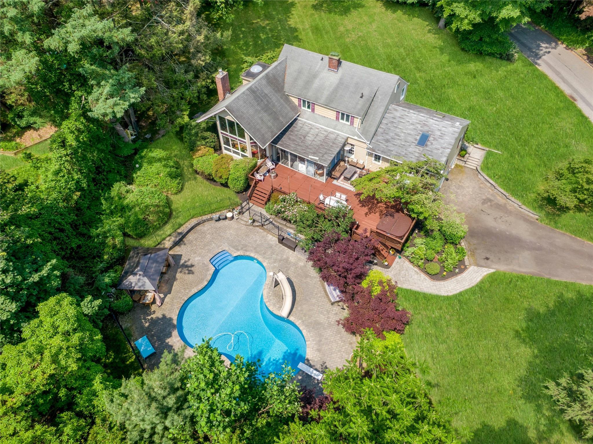 Property Photo:  9 Van Houten Fields  NY 10994 