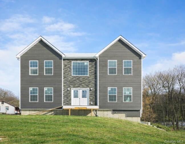 Property Photo: 14 Vargas (Aka 70 Jessup Ln) Circle NY 10980