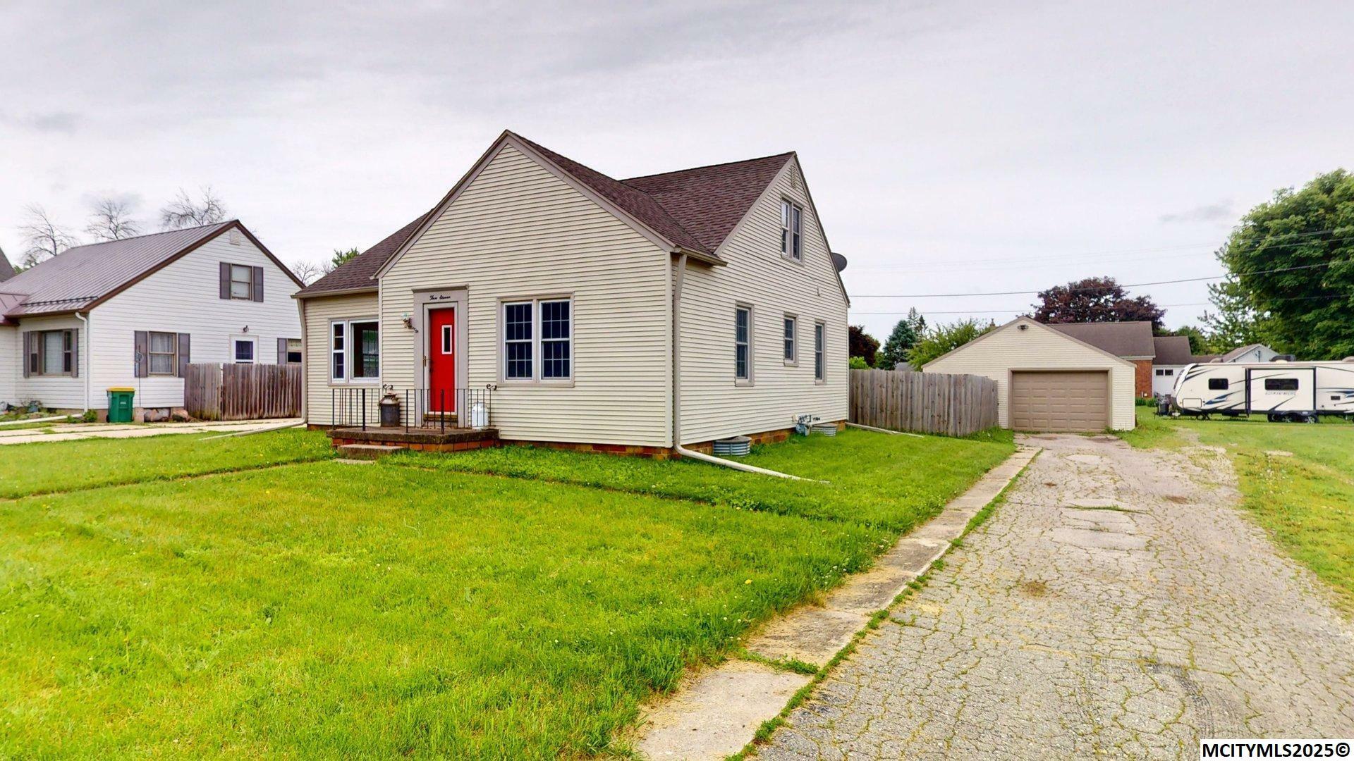 Property Photo: 311 W Walnut IA 50456