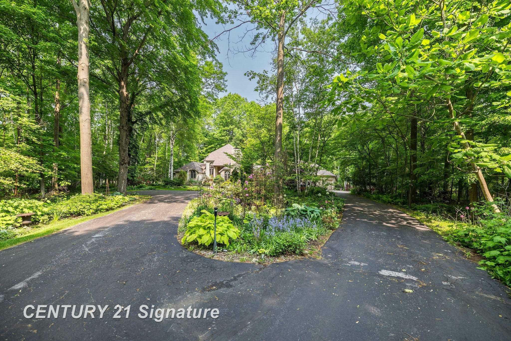 Property Photo: 11540 Dice Road MI 48623