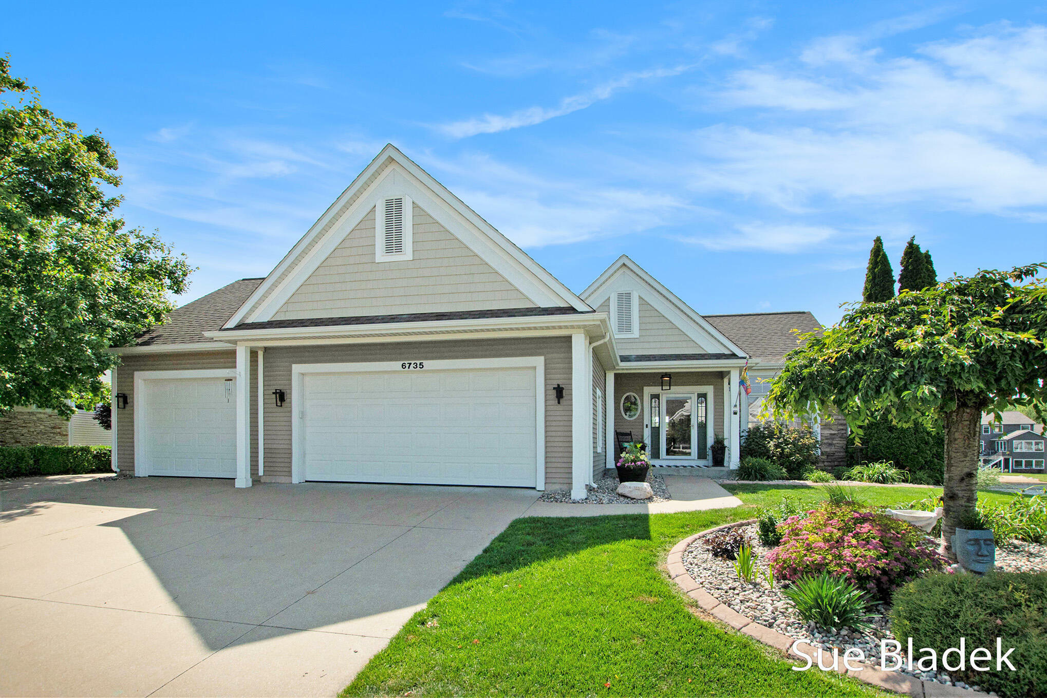 Property Photo: 6735 Windflower Way MI 49444