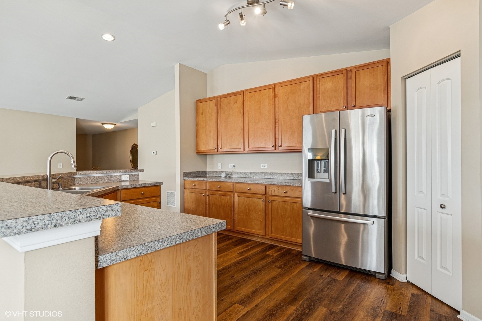 Property Photo: 5113 Williston Court 0 IL 60586