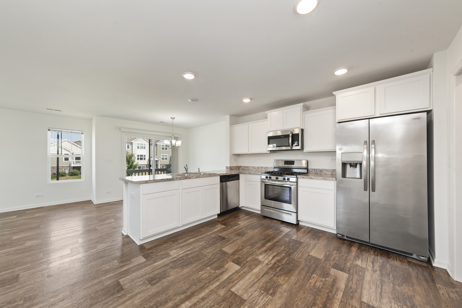 Property Photo:  170 Goldenrod Drive  IL 60124 