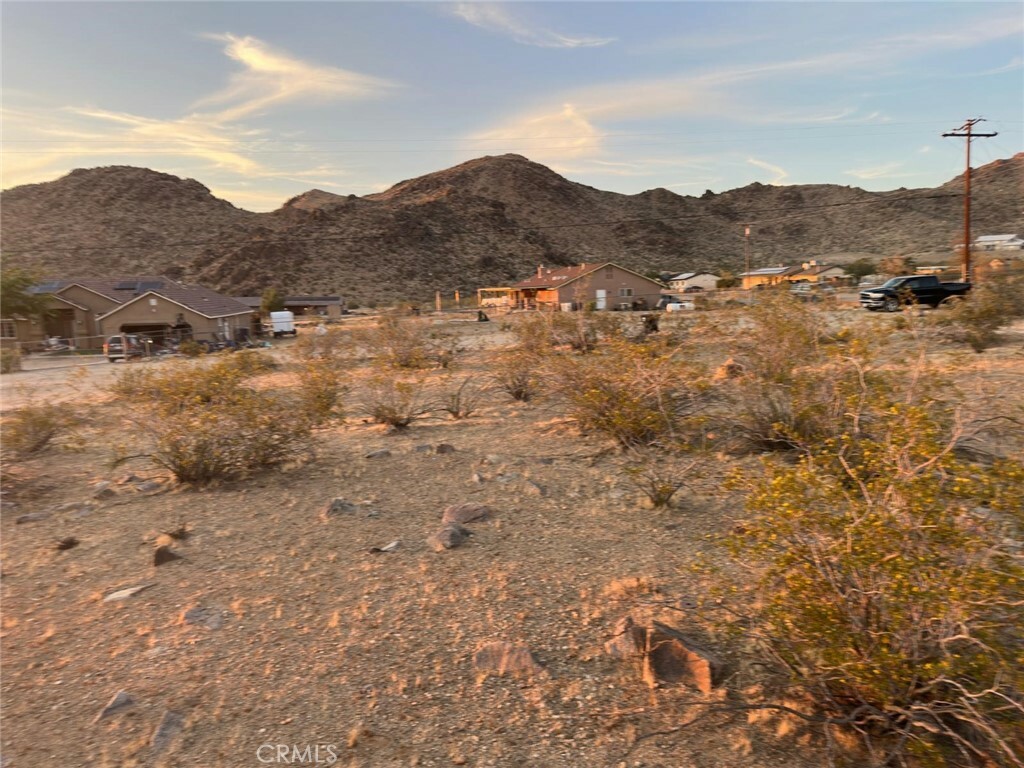 Property Photo:  2 Old Mine Road  CA 92307 