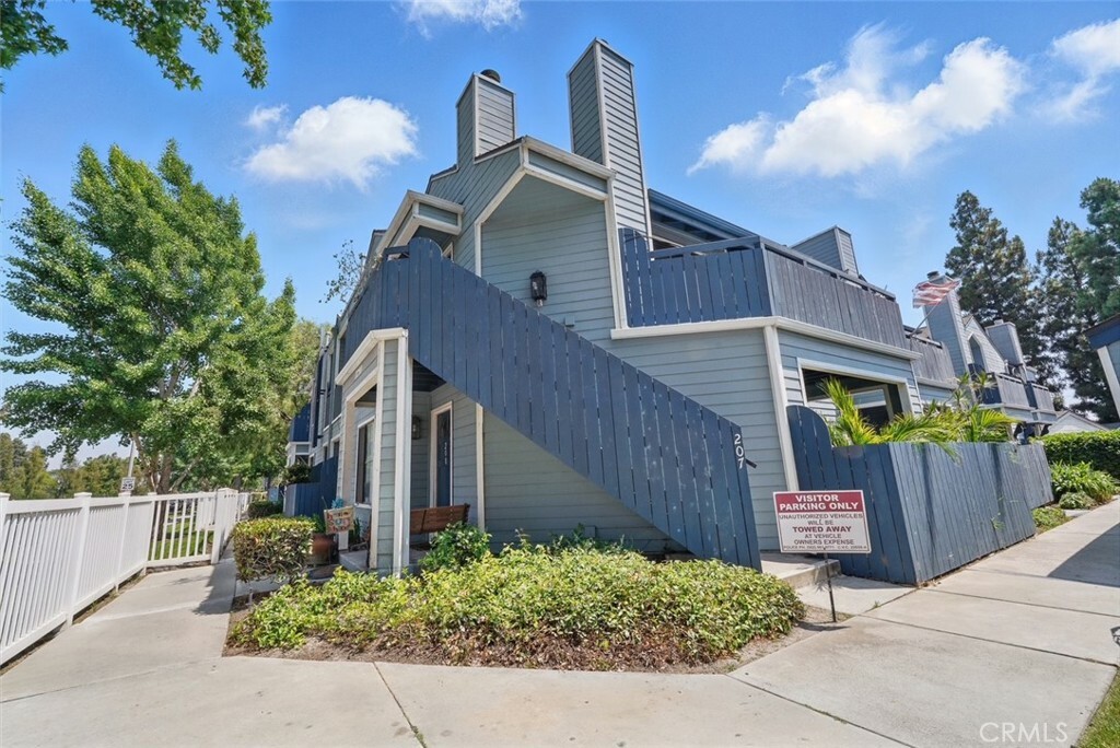 Property Photo: 7300 Quill Dr 207 CA 90242