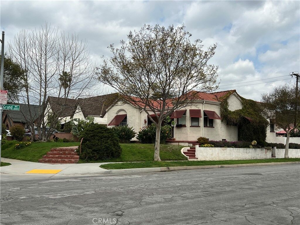 Property Photo: 400 N Valencia Street CA 91801