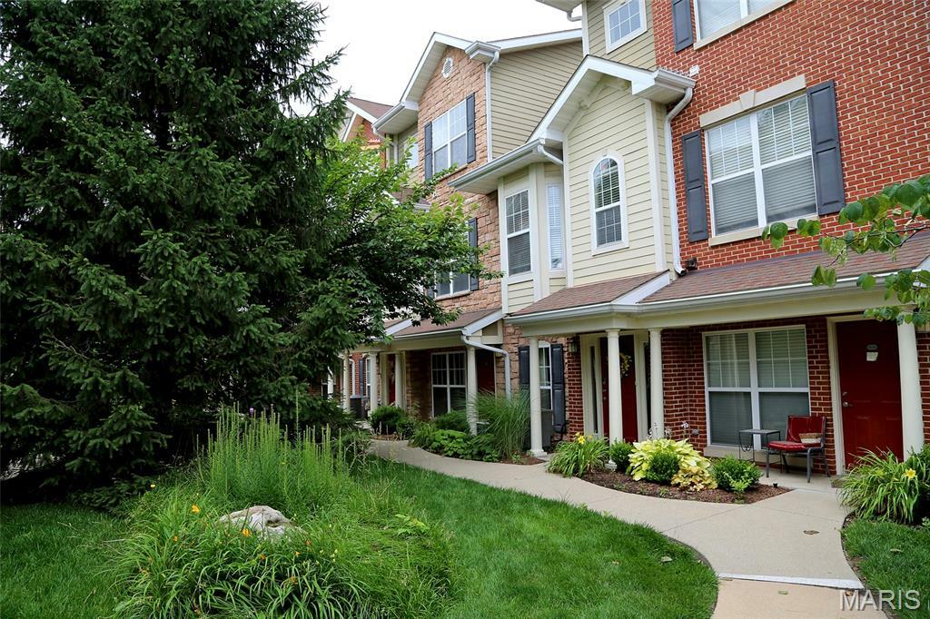 Property Photo: 2636 S McKnight Road MO 63124