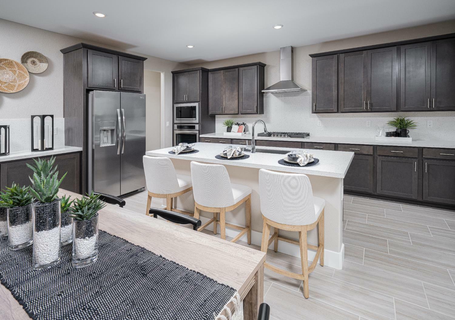 Property Photo: 4582 Duckhawk Circle CA 95742