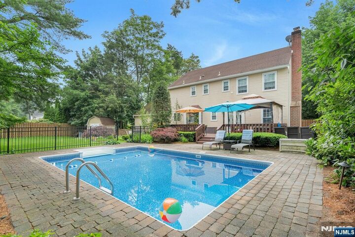 Property Photo: 552 Godwin Avenue NJ 07432