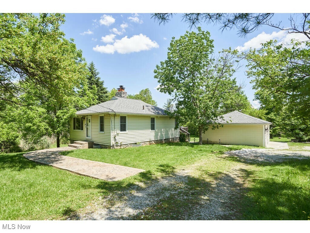Property Photo: 3371 Brecksville Road OH 44286