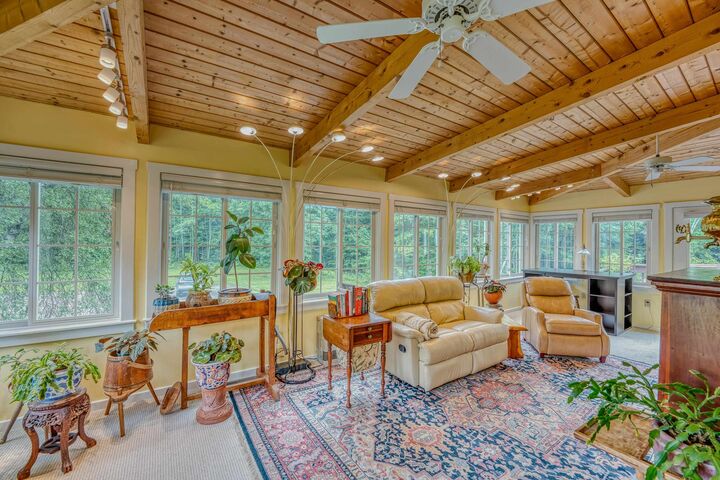 Property Photo:  895 Manns Hill Road  NH 03561 