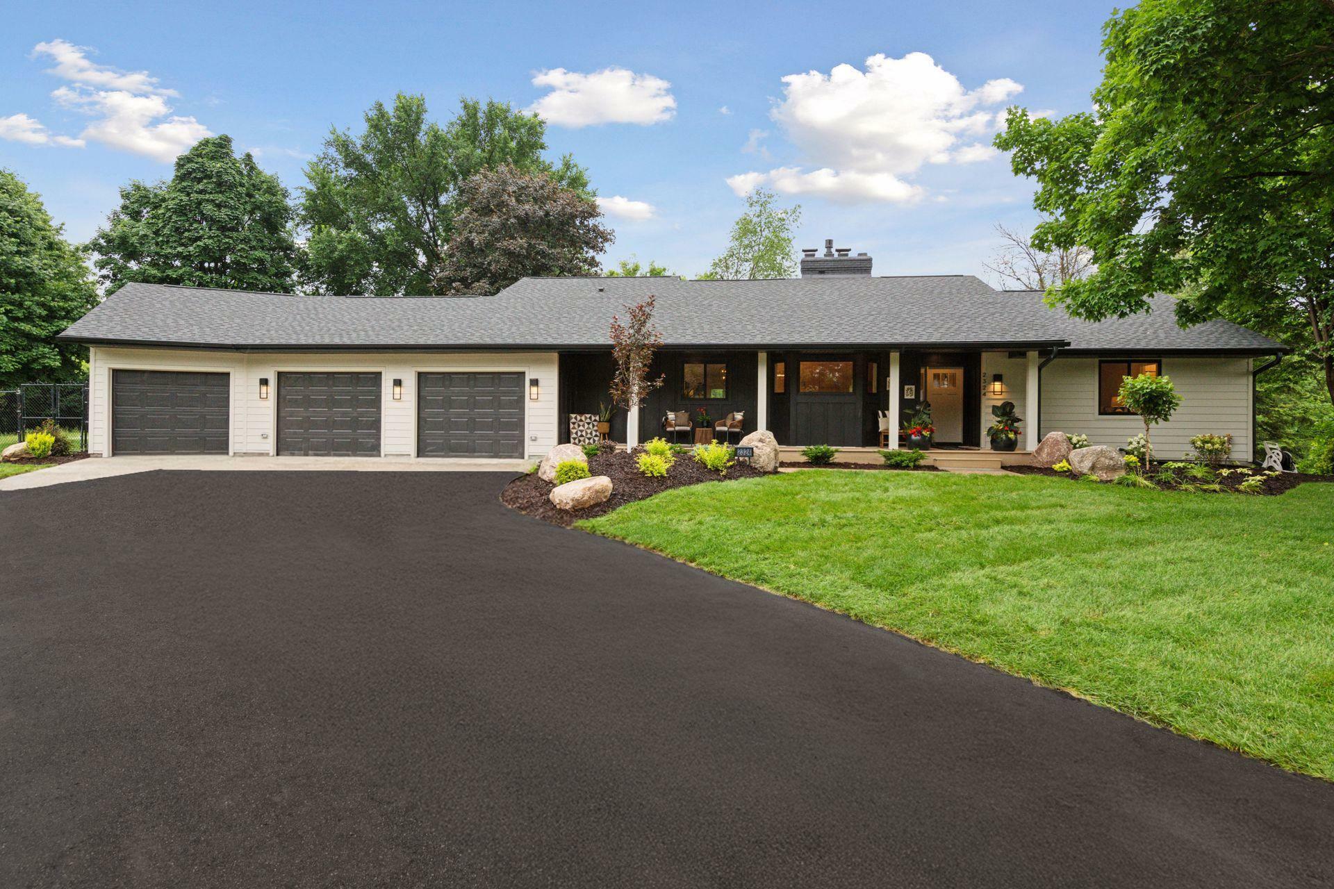Property Photo: 2324 Rivendell Lane MN 55305
