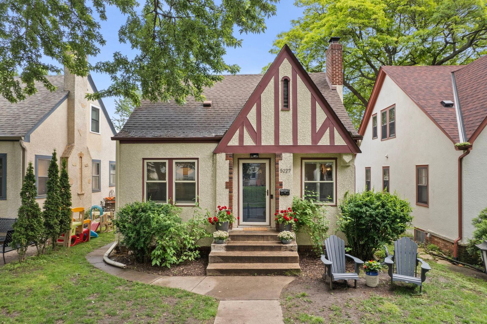 Property Photo: 5227 10th Avenue S MN 55417