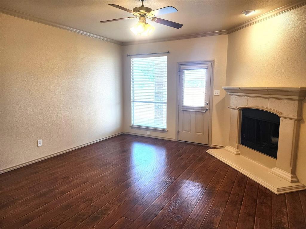 Property Photo:  1009 Vista View Drive  TX 76028 