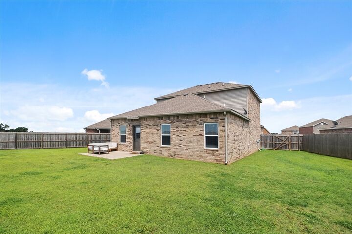 Property Photo: 4424 Cornwall Street AR 72762