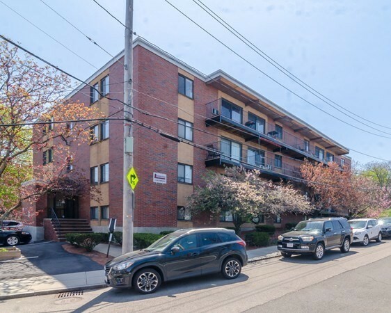 Property Photo:  400 Savin Hill Ave. 9  MA 02125 