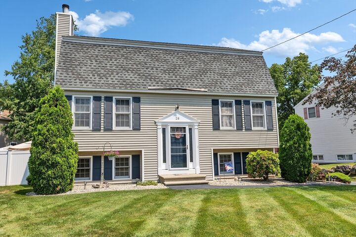 Property Photo:  28 Brinton Drive  NH 03064 