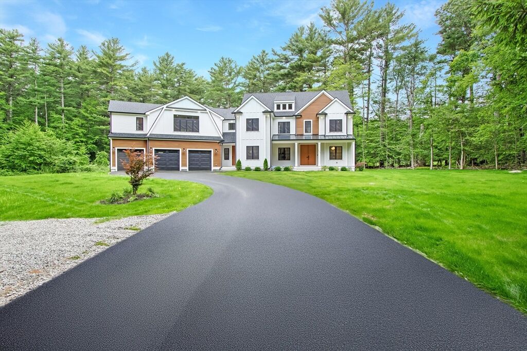 Property Photo:  293 Cross St  MA 02061 