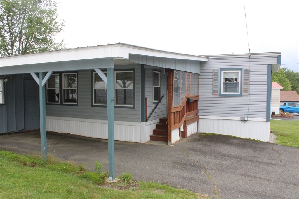Property Photo: 75 South St 21 MA 01337