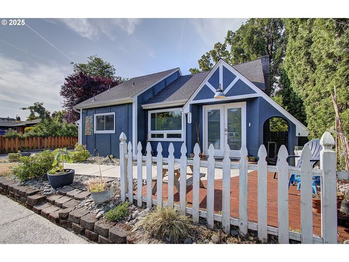 711 W 31st St  Vancouver WA 98660 photo