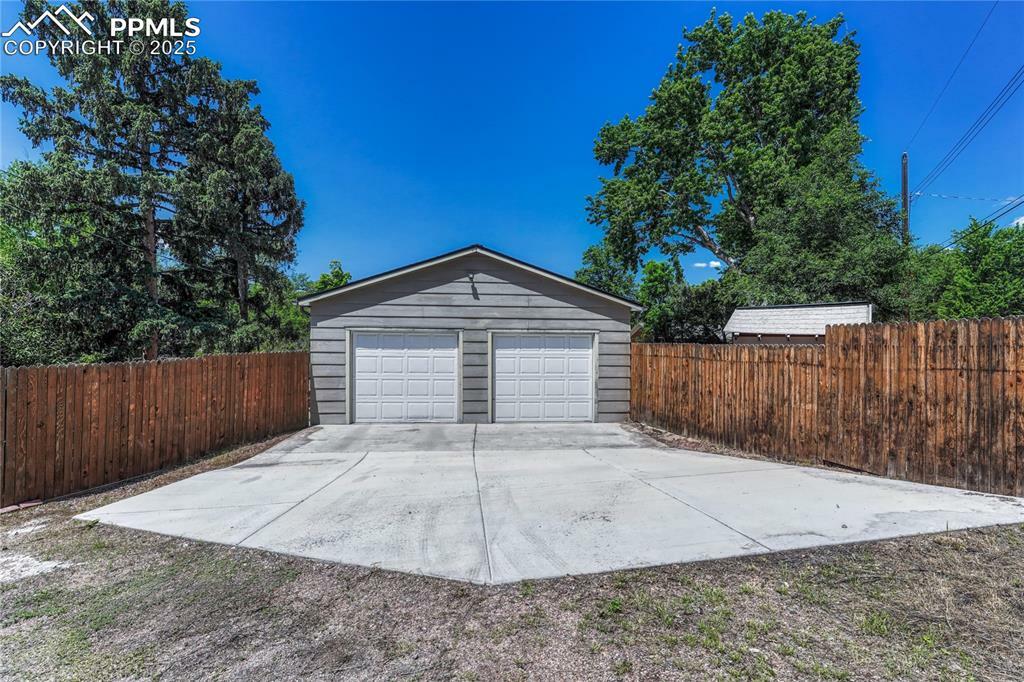 Property Photo:  2533 Bennett Avenue  CO 80909 