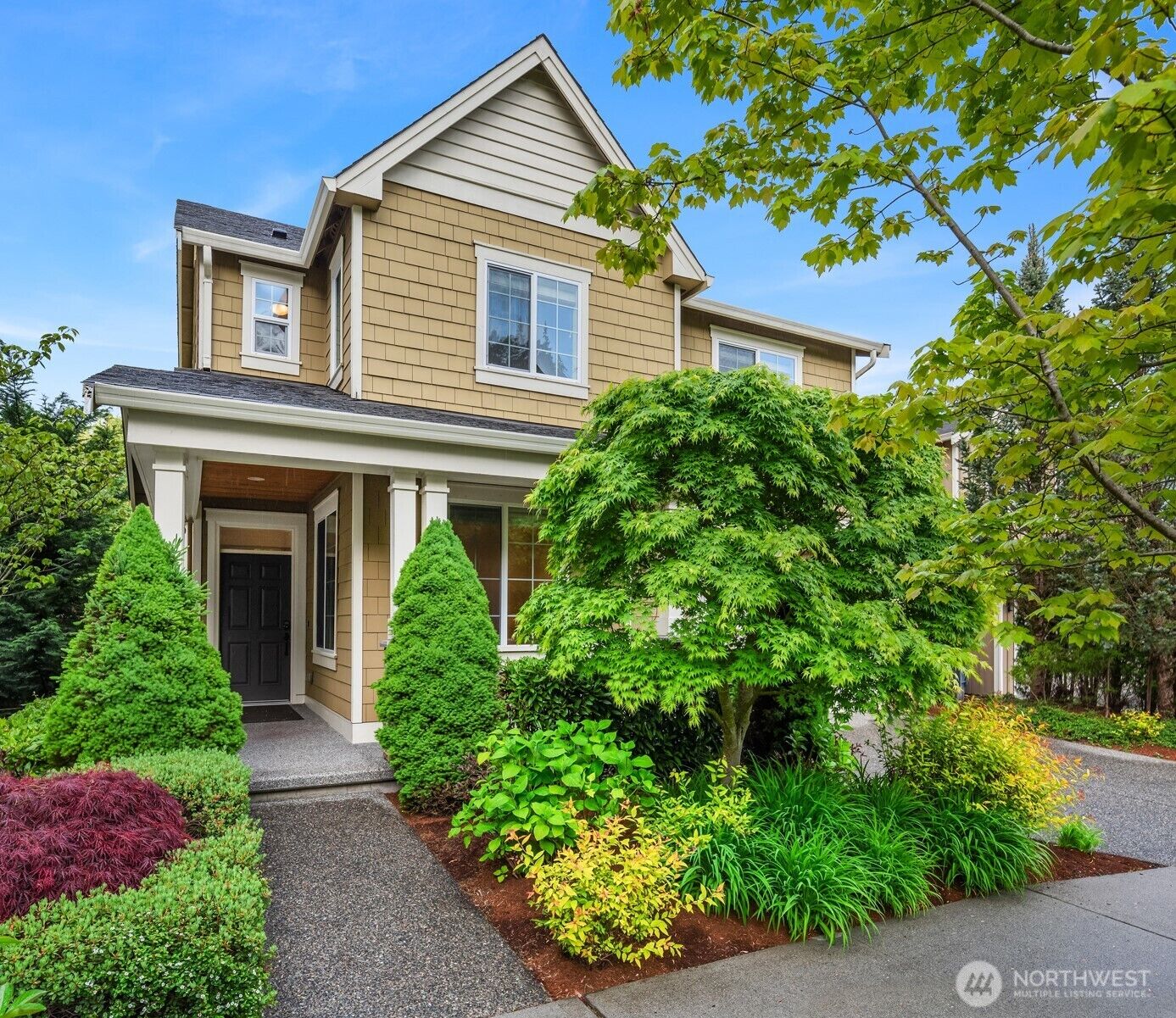 Property Photo:  2826  103rd Place NE  WA 98004 