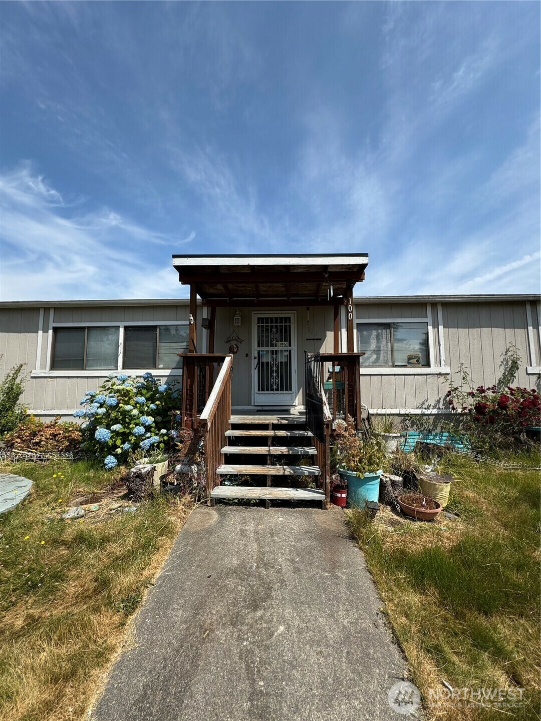 Property Photo:  31600  126th Avenue SE 100  WA 98092 