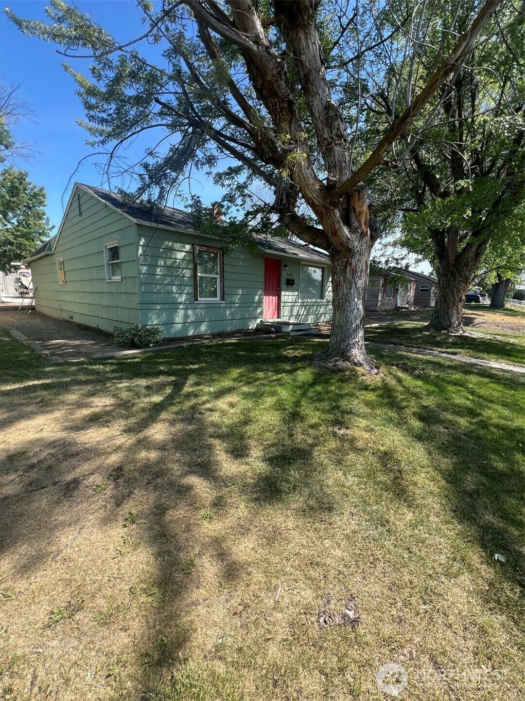 Property Photo:  345 W Ridge Road  WA 98837 