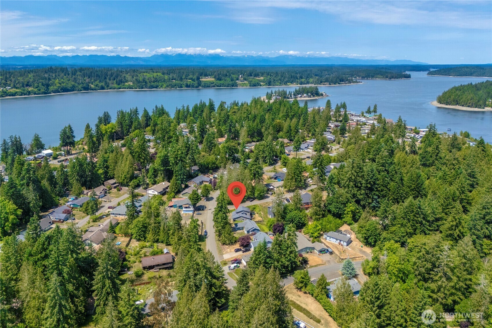 Property Photo: 9722 Overlook Drive NW WA 98502