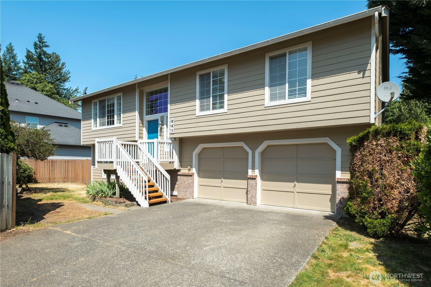 Property Photo: 861 Bremerton Avenue NE WA 98059