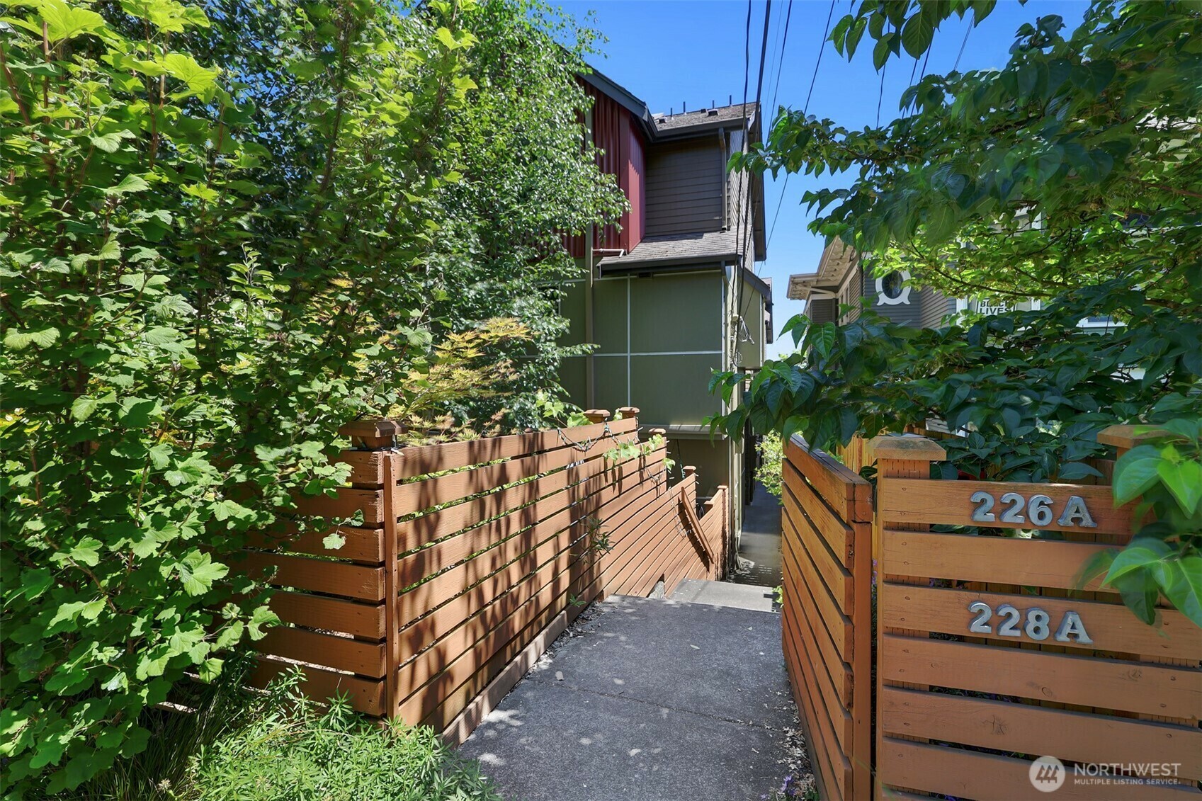 Property Photo: 228 24th Avenue E A WA 98112