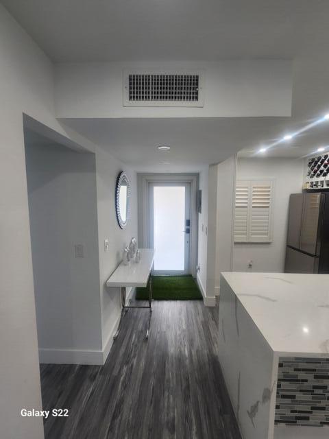 Property Photo:  14721 Bonaire Boulevard 301  FL 33446 
