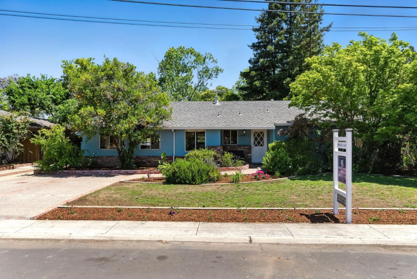 Property Photo:  4385 Miller Avenue  CA 94306 