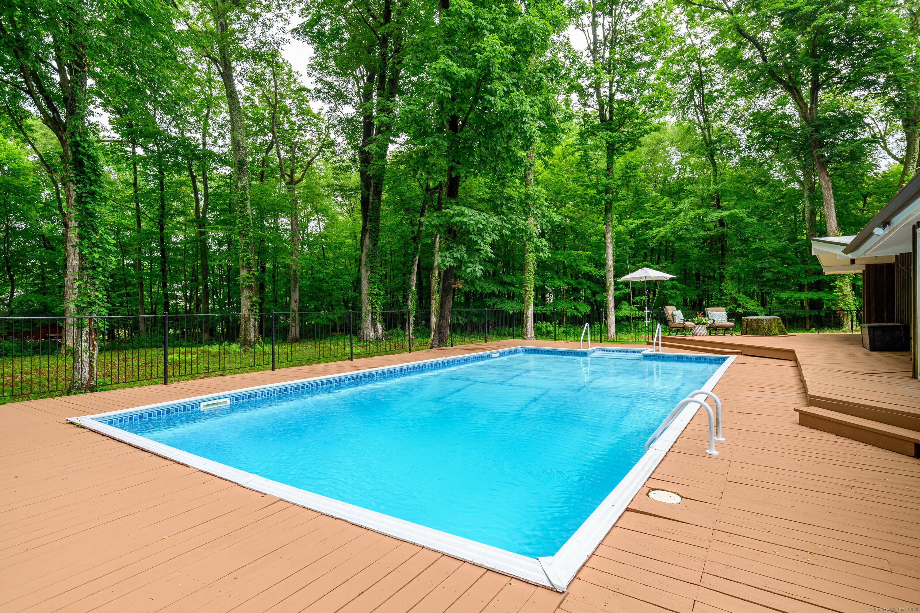 Property Photo: 6 High Ridge Grove CT 06804