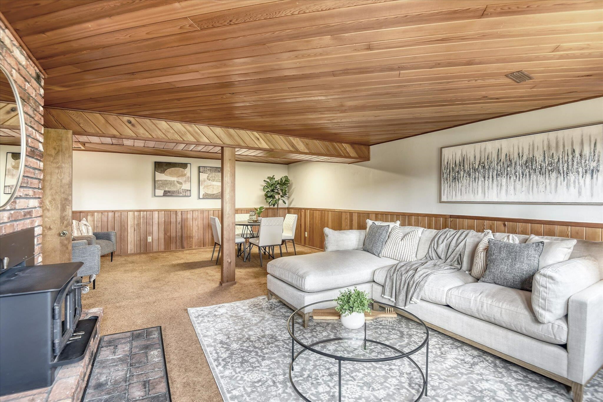 Property Photo: 2505 E Casper Dr WA 99223
