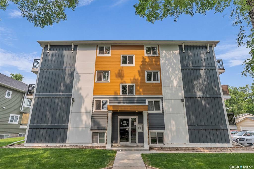 719 10th Street E 20  Saskatoon SK S7H 0H2 photo