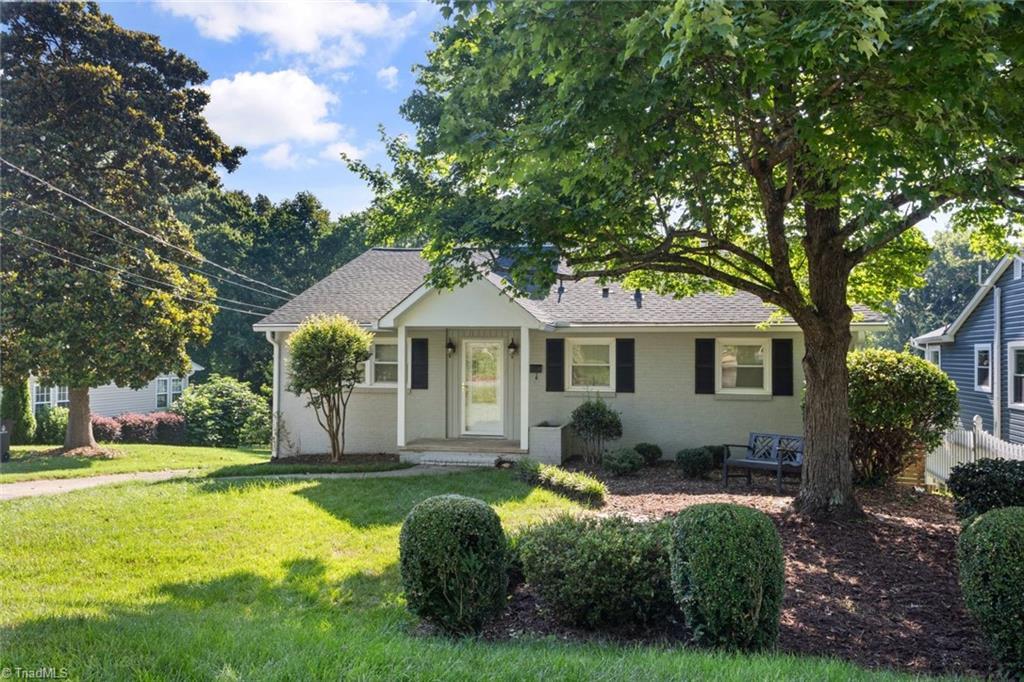 Property Photo: 1327 Irving Street NC 27103
