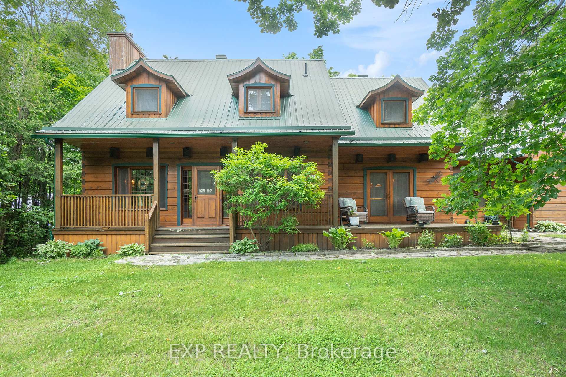 Property Photo: 7925 Resolute Way ON K0A 2P0