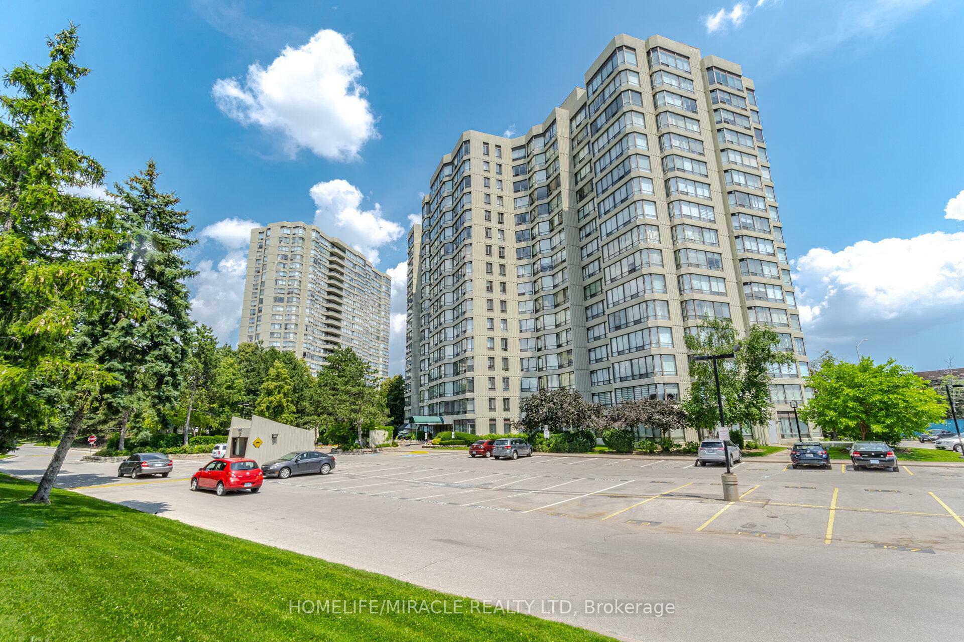Photo de la propriété:  26 Hanover Road 401  ON L6S 4T2 